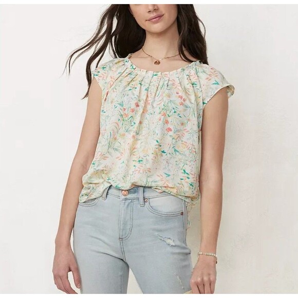 LC Lauren Conrad Tops - LC Lauren Conrad Blouse Size L Pleated Neck Top Tie Back Leaves Print Women's